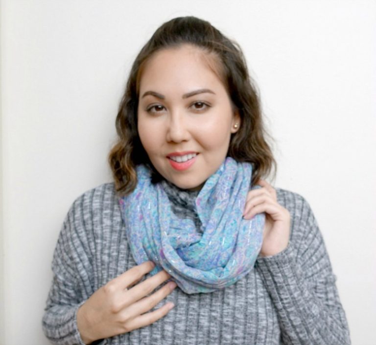 18 Nifty Ways To Use A Scarf When Traveling | The Millennial Maven